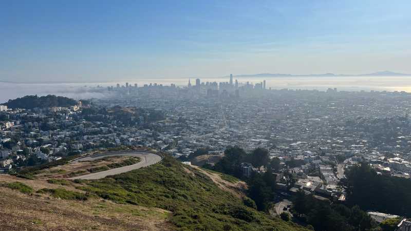 A summer morning on Twin Peaks