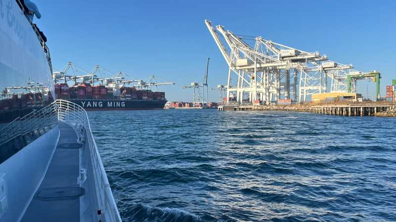 The harbor tour in Long Beach